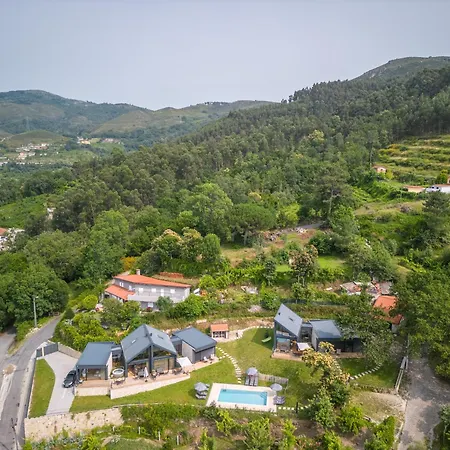 Casas De Bouro 2 Casa Dos Jarros 木屋