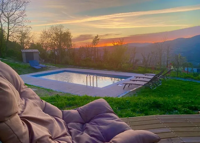 Casas De Bouro 2 Casa Dos Jarros 木屋 *