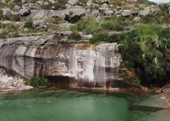 Casas De Bouro 2 Casa Dos Jarros 木屋 特拉什杜博鲁